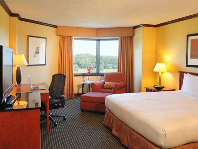 Hilton Minneapolis-St Paul Airport Bloomington Exterior photo